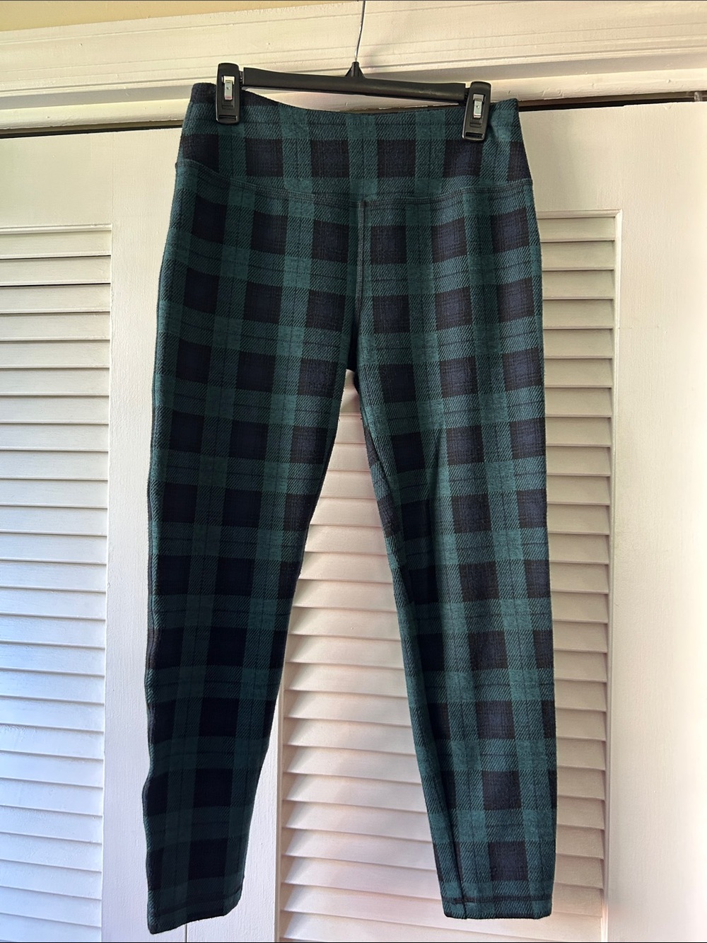 Vineyard Vines Forest Green & Black Plaid Leggings